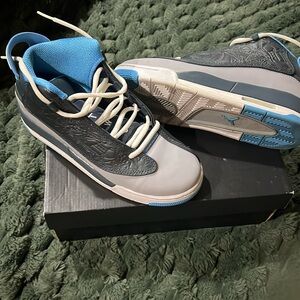Brand new worn once youth Jordan’s